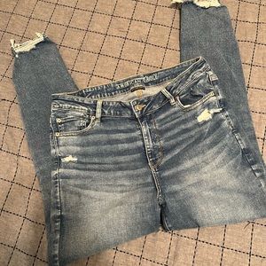 AE Next Level Stretch distressed jegging